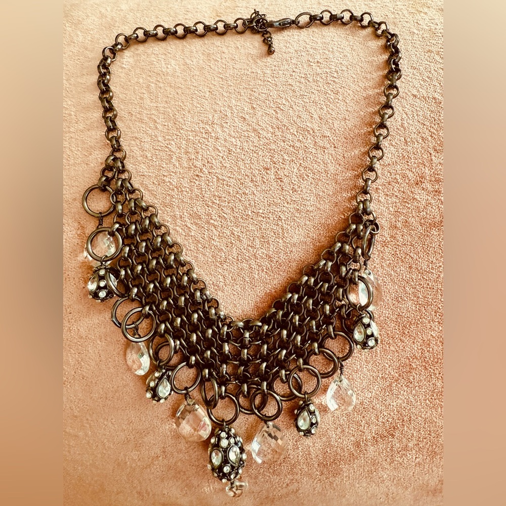 Unique Smoky silvertone  and crystal bead bib statement necklace🩶🩶🩶
